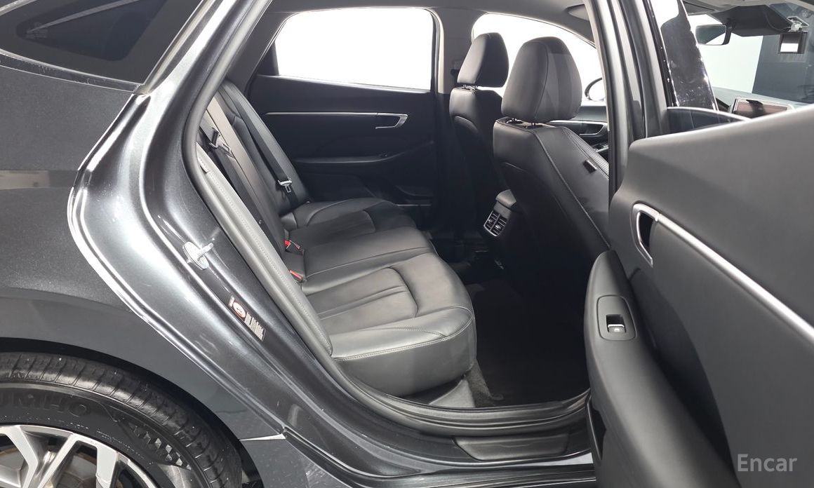 2021 Hyundai Sonata VIII (DN8) 2.0 Modern с пробегом 132 520 км