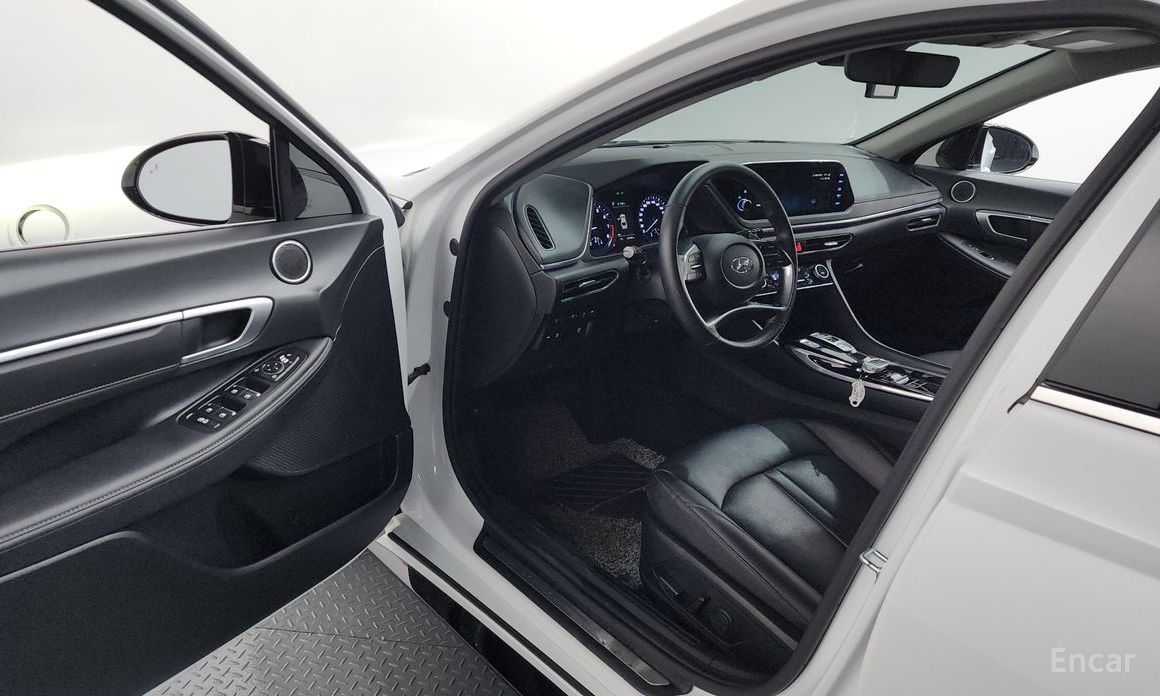 2022 Hyundai Sonata VIII (DN8) 2.0 Premium Plus с пробегом 56 784 км