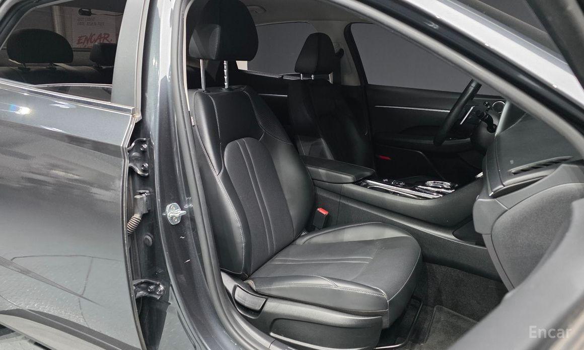 2021 Hyundai Sonata VIII (DN8) 2.0 Premium Family с пробегом 48 768 км