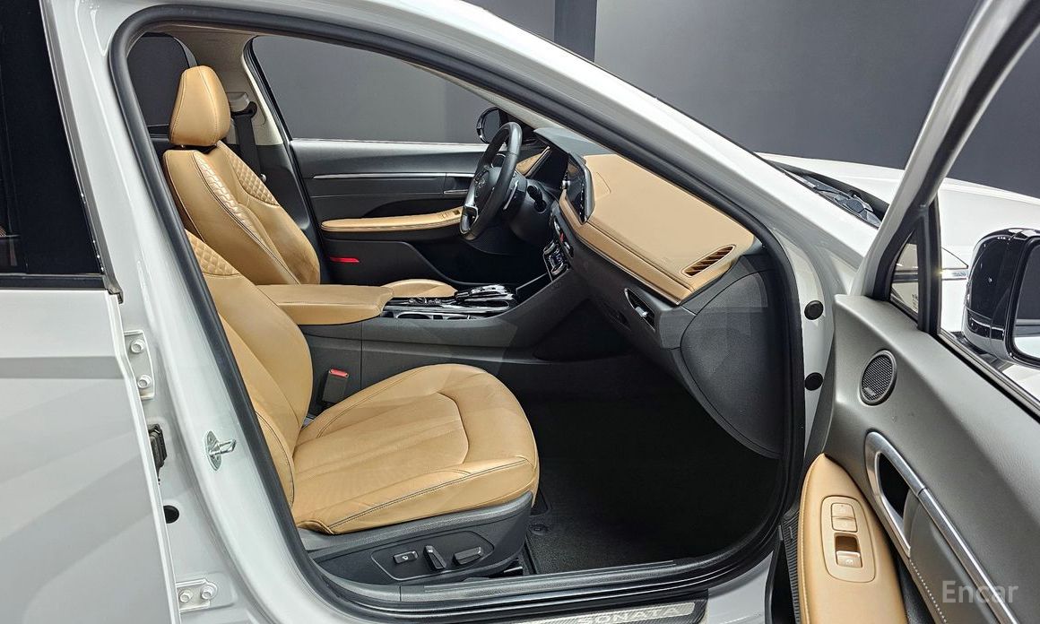 2022 Hyundai Sonata VIII (DN8) 1.6 Turbo Inspiration с пробегом 46 180 км
