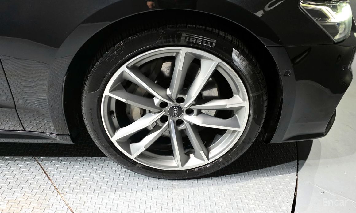 2020 Audi A7 II (4K) 55 TFSI Quattro Premium с пробегом 76 595 км