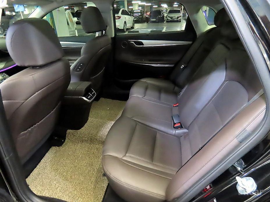 2021 Hyundai Grandeur VI Рестайлинг 2.5 Exclusice с пробегом 49 544 км