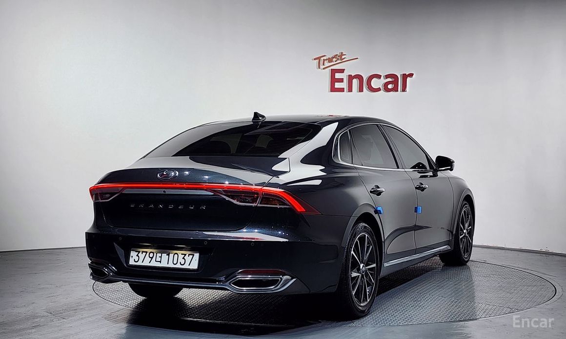 2021 Hyundai Grandeur VI Рестайлинг 2.5 Le Blanc с пробегом 125 617 км