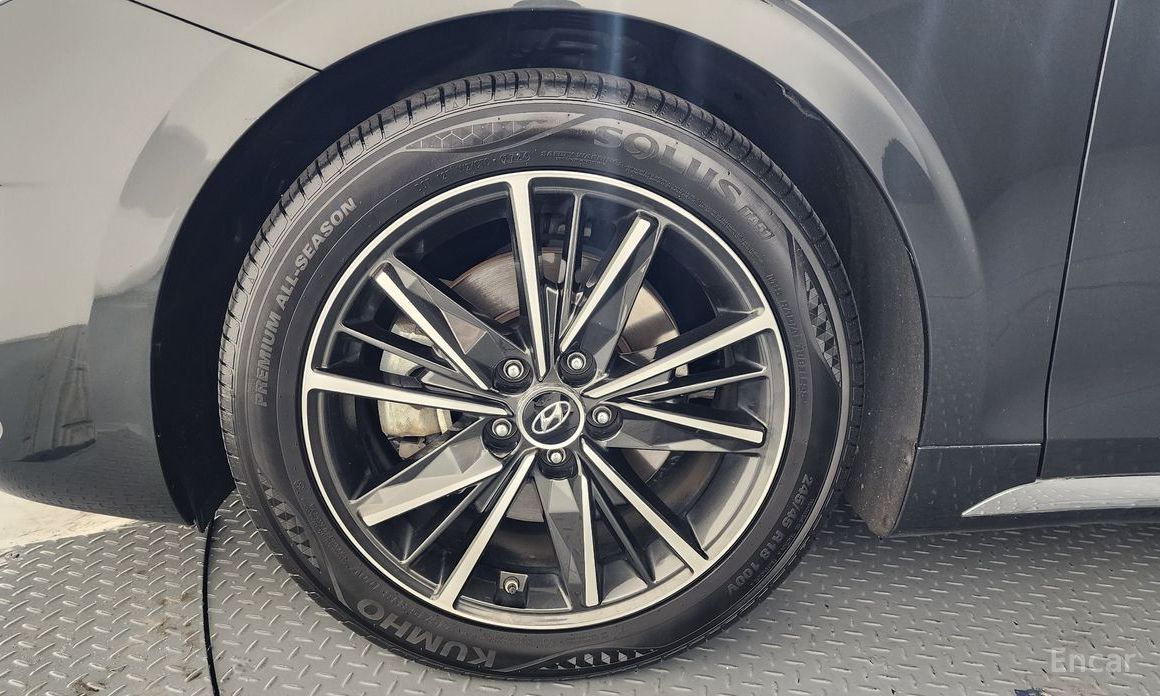 2021 Hyundai Grandeur VI Рестайлинг 2.5 Le Blanc с пробегом 125 617 км