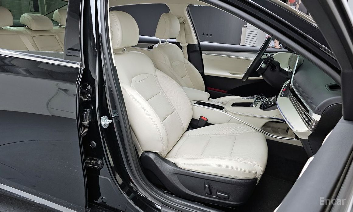 2022 Hyundai Grandeur VI Рестайлинг 2.5 Le Blanc с пробегом 92 511 км