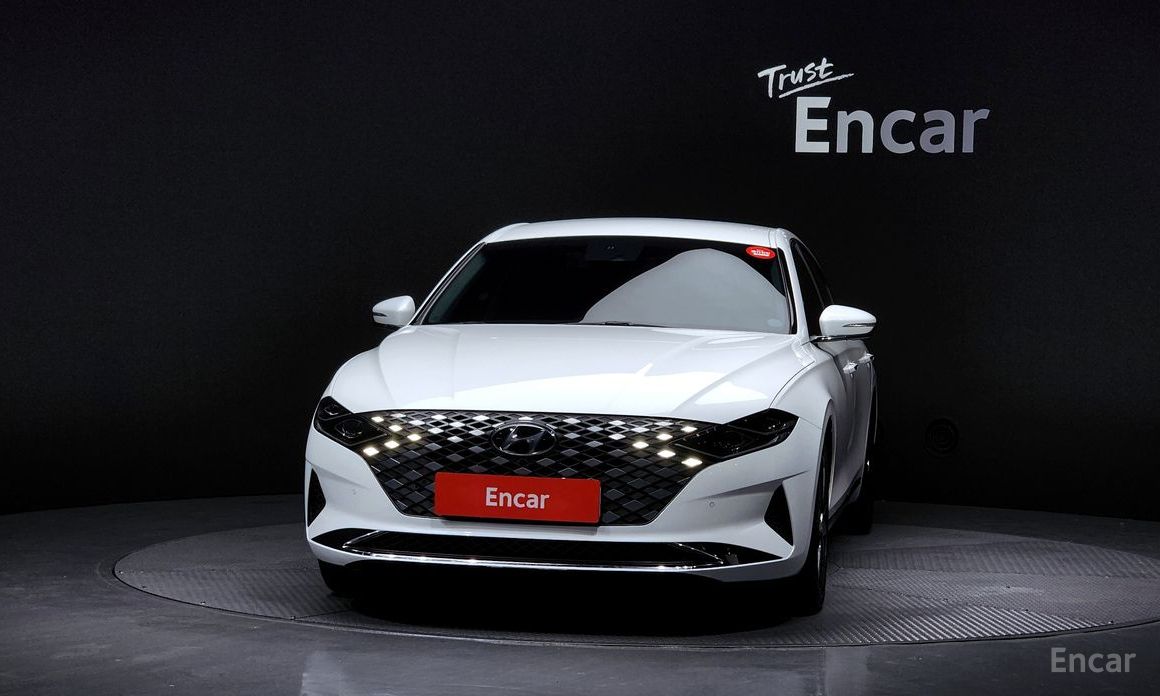 2021 Hyundai Grandeur VI Рестайлинг 2.5 Le Blanc с пробегом 73 486 км