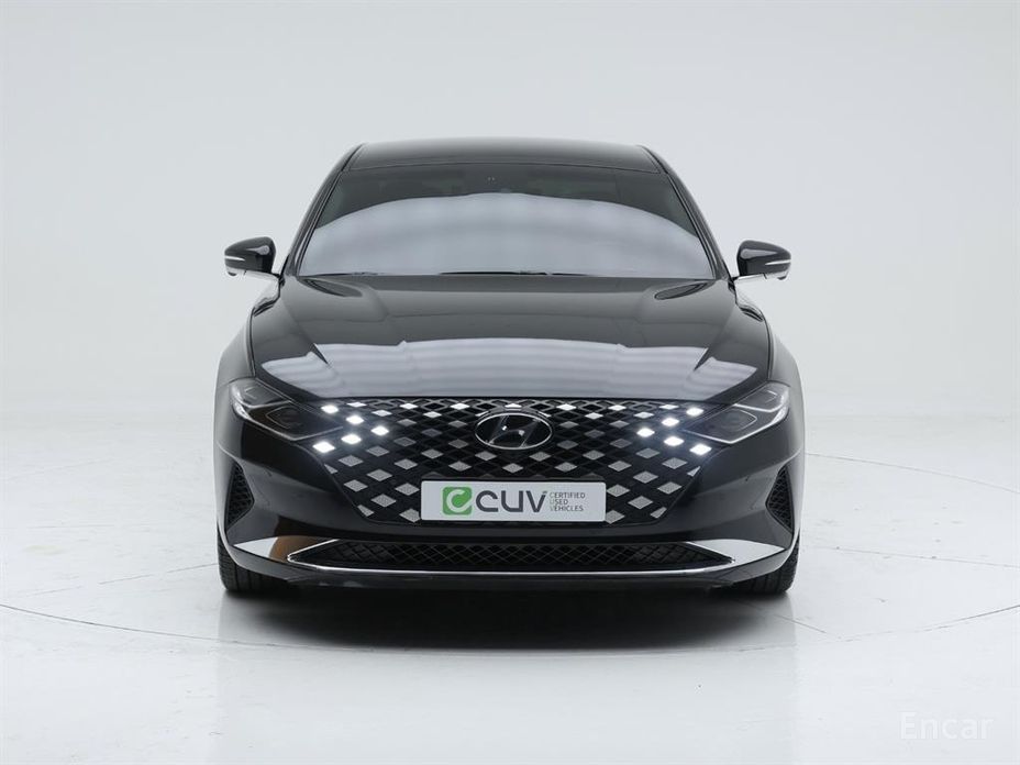 2022 Hyundai Grandeur VI Рестайлинг 2.5 Le Blanc с пробегом 83 428 км