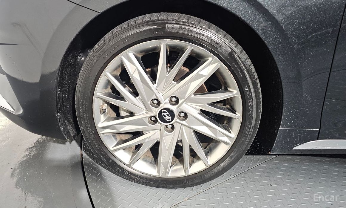 2021 Hyundai Grandeur VI Рестайлинг 2.5 Calligraphy с пробегом 42 835 км