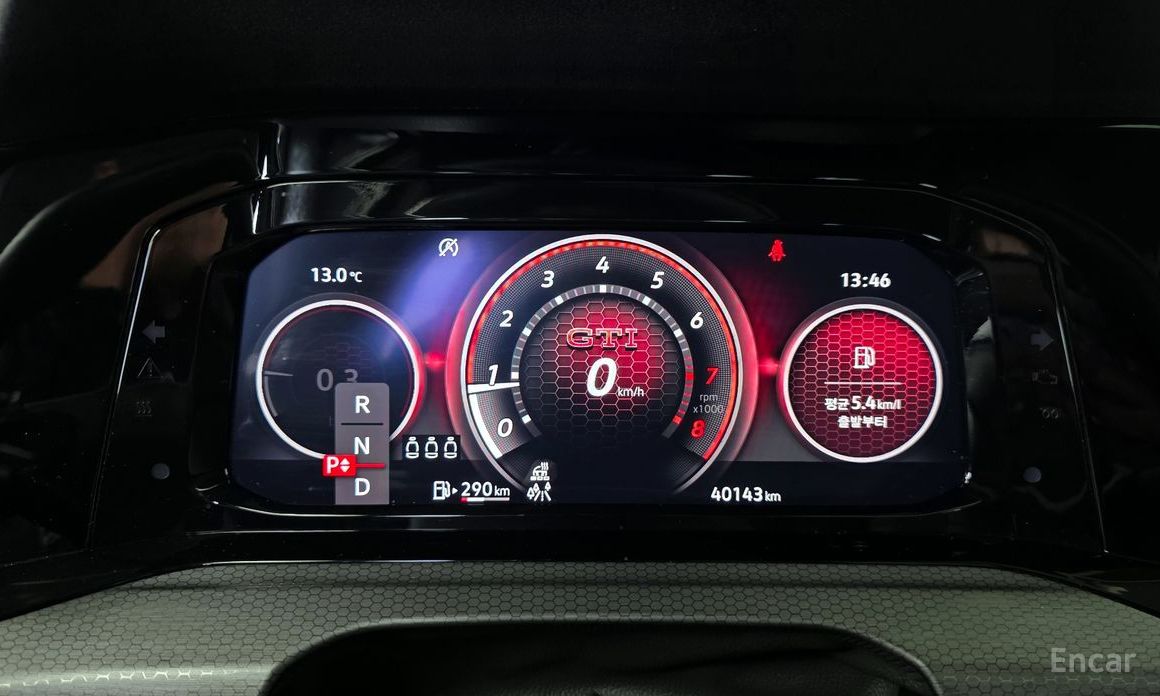 2022 Volkswagen Golf VIII 2.0 GTI с пробегом 40 143 км
