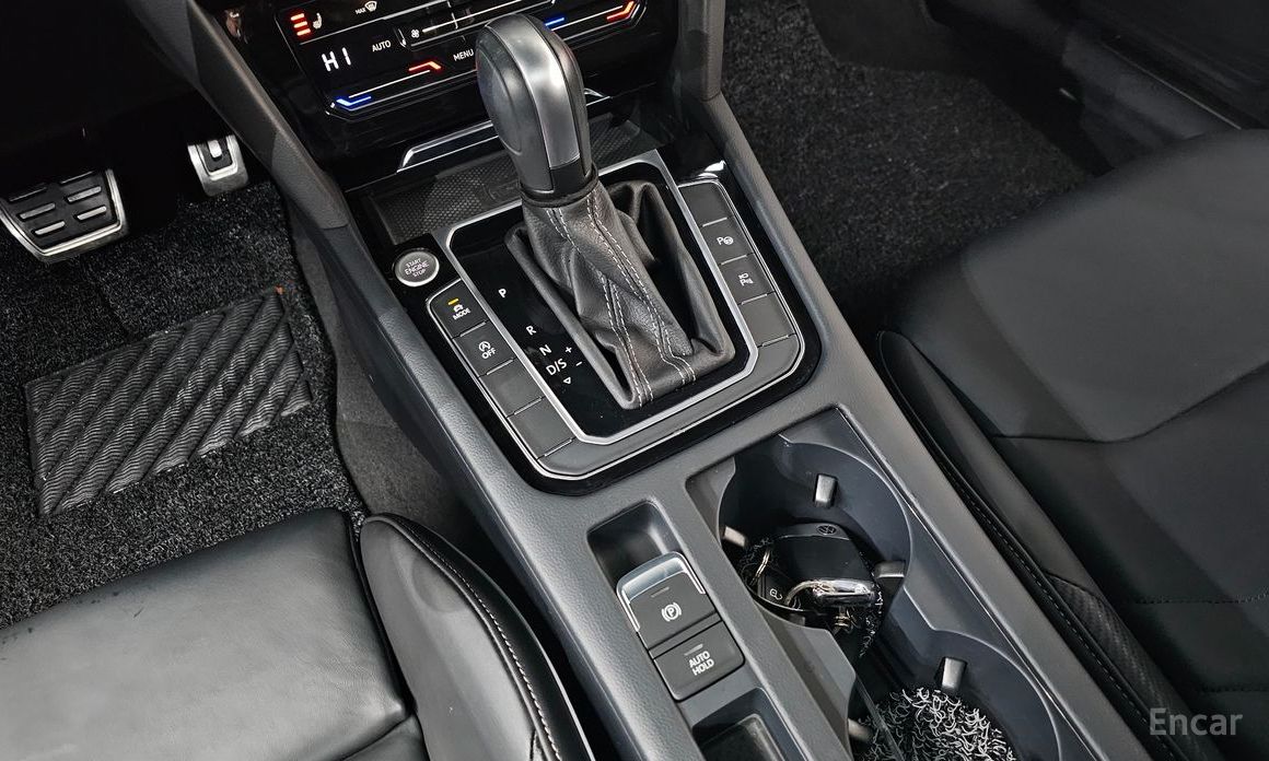 2022 Volkswagen Arteon I Рестайлинг 2.0 TDI R-LIINE 4Motion с пробегом 27 592 км