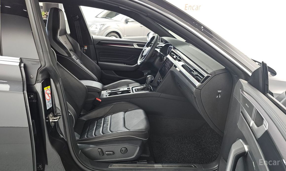 2022 Volkswagen Arteon I Рестайлинг 2.0 TDI R-LIINE 4Motion с пробегом 27 592 км