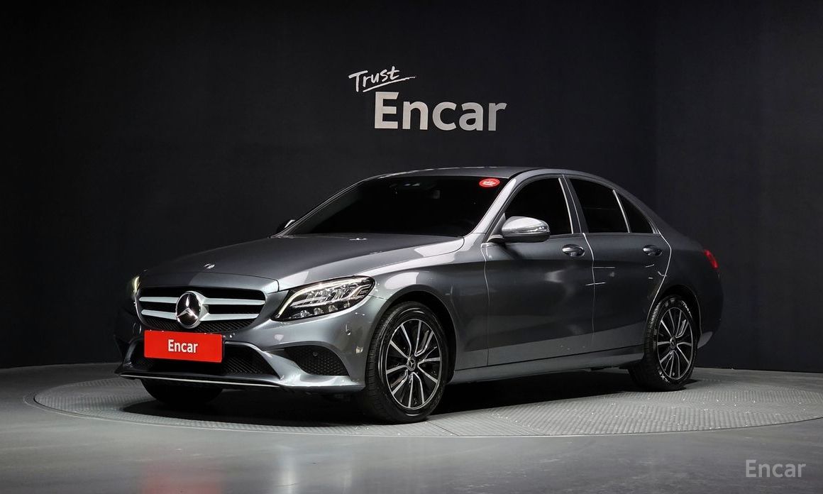 2020 Mercedes-Benz C-Класс IV (W205) Рестайлинг C200 с пробегом 133 976 км