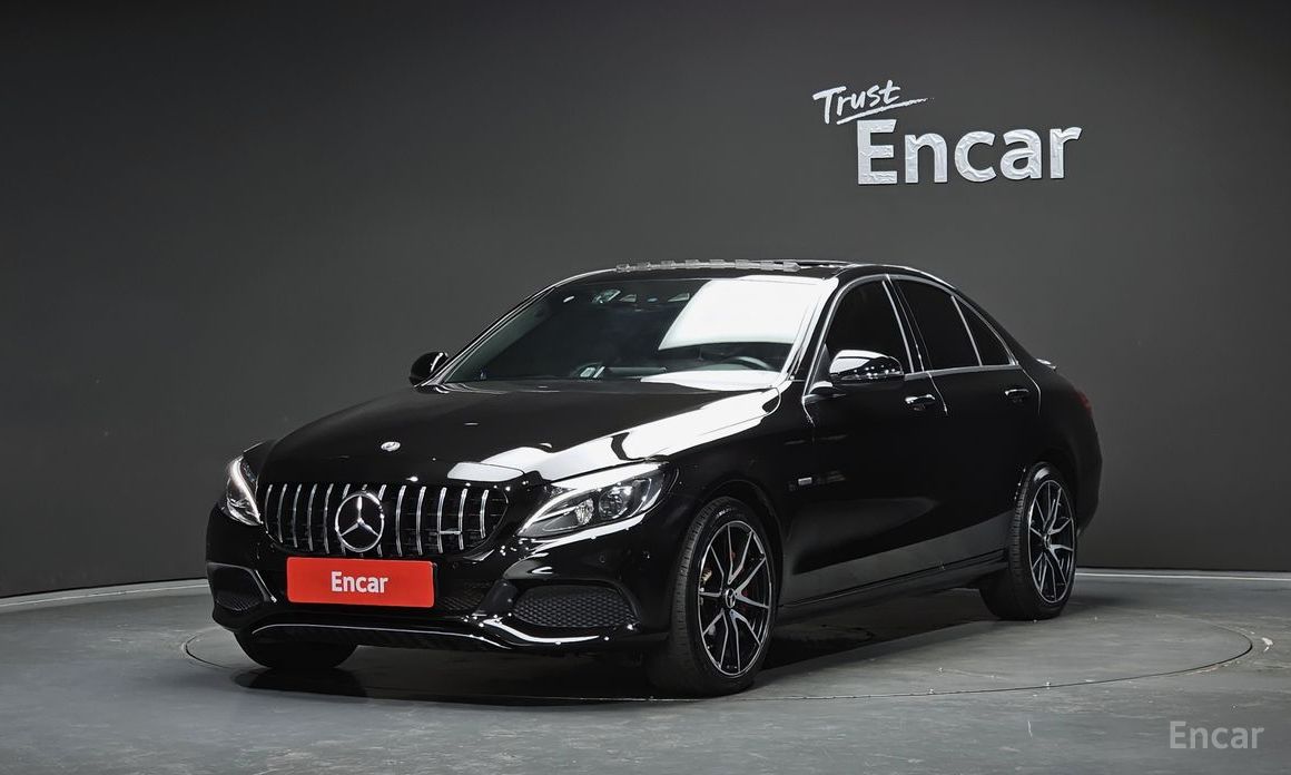2018 Mercedes-Benz C-Класс IV (W205) Рестайлинг C350e с пробегом 76 710 км