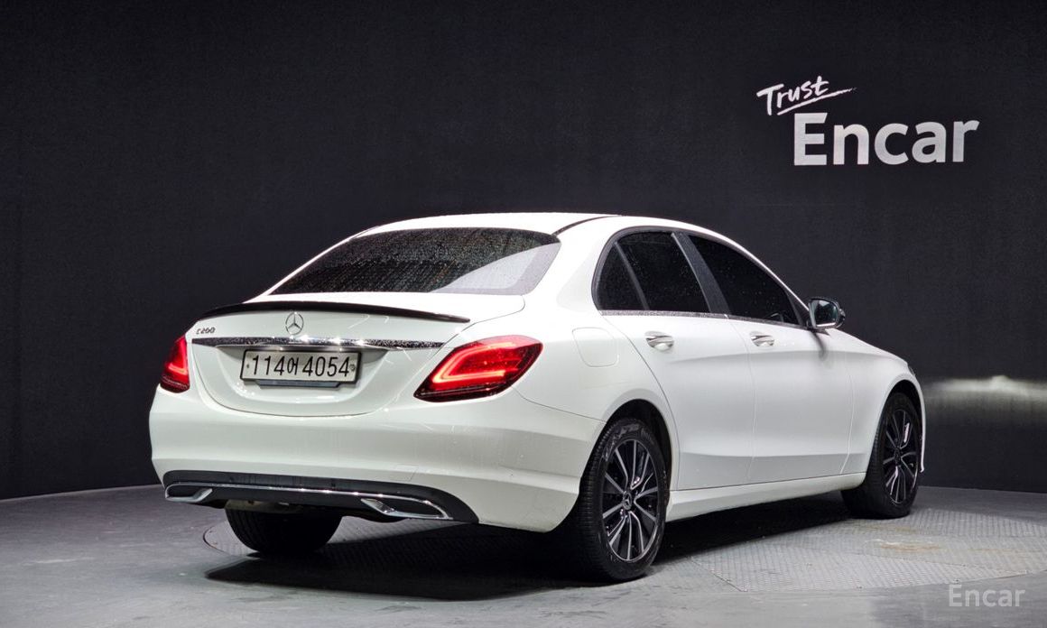 2019 Mercedes-Benz C-Класс IV (W205) Рестайлинг C200 с пробегом 96 056 км