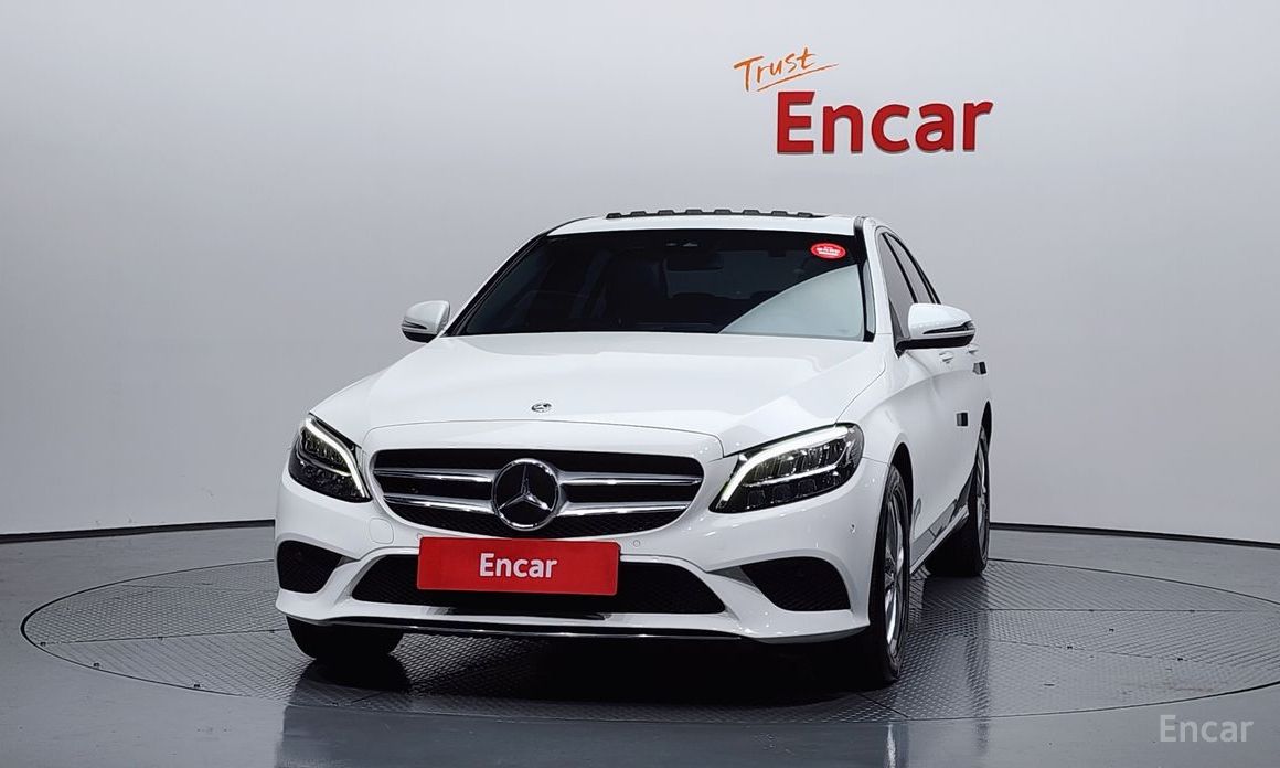 2020 Mercedes-Benz C-Класс IV (W205) Рестайлинг C200 Avantgarde с пробегом 64 679 км