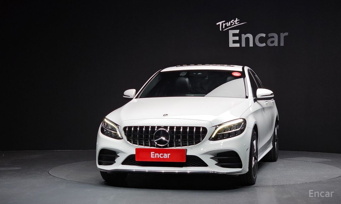 2019 Mercedes-Benz C-Класс AMG IV (W205) Рестайлинг C220 d 4MATIC AMG Line с пробегом 82 635 км
