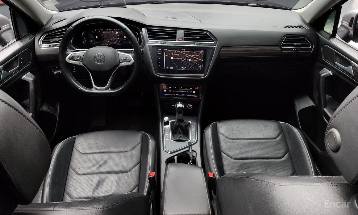 2022 Volkswagen Tiguan II Рестайлинг 2.0 TSI Prestige с пробегом 138 772 км