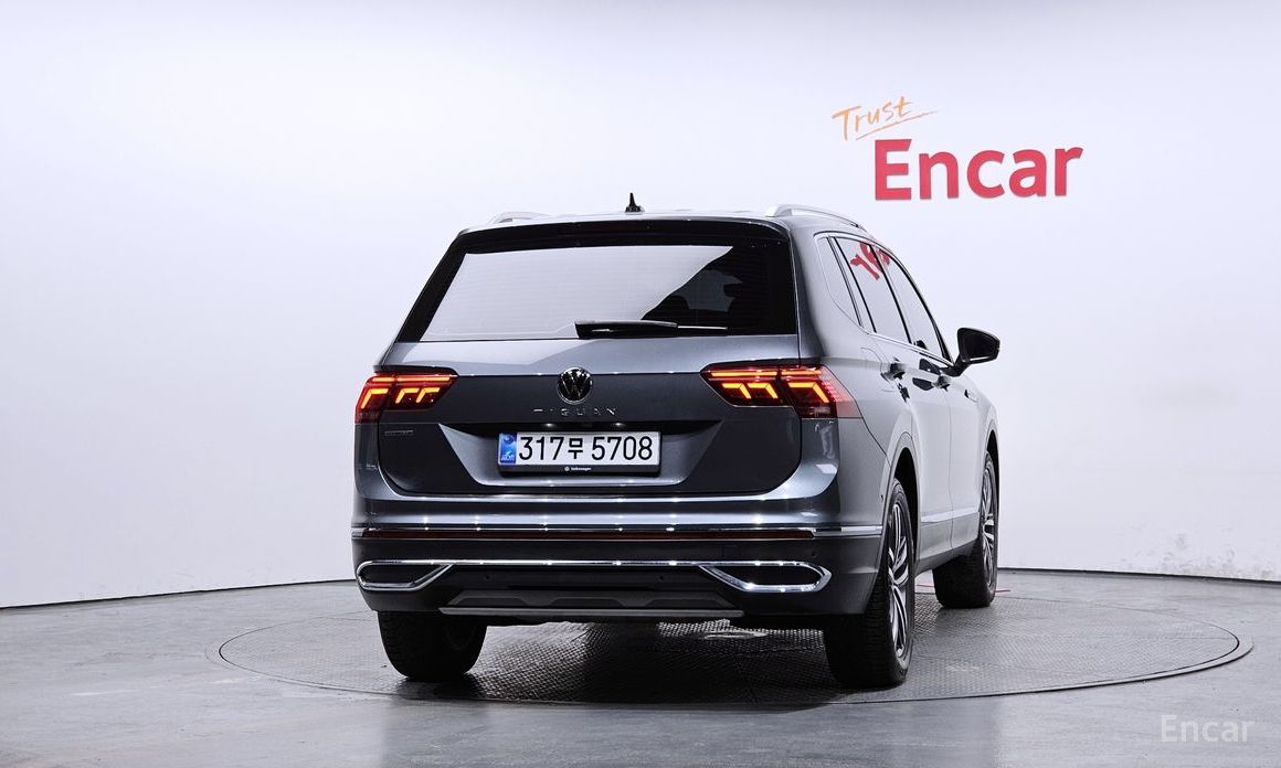 2022 Volkswagen Tiguan II Рестайлинг 2.0 TSI Prestige с пробегом 73 915 км