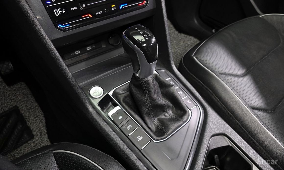2022 Volkswagen Tiguan II Рестайлинг 2.0 TSI Prestige с пробегом 4 573 км