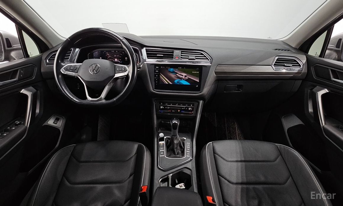 2022 Volkswagen Tiguan II Рестайлинг 2.0 TSI Prestige с пробегом 73 915 км