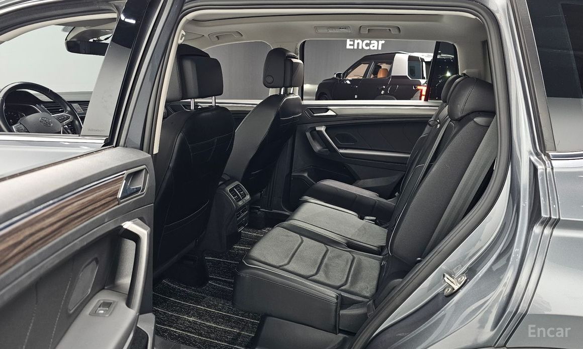2022 Volkswagen Tiguan II Рестайлинг 2.0 TSI Prestige с пробегом 73 915 км