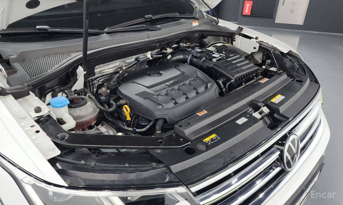 2022 Volkswagen Tiguan II Рестайлинг 2.0 TSI Prestige с пробегом 60 353 км