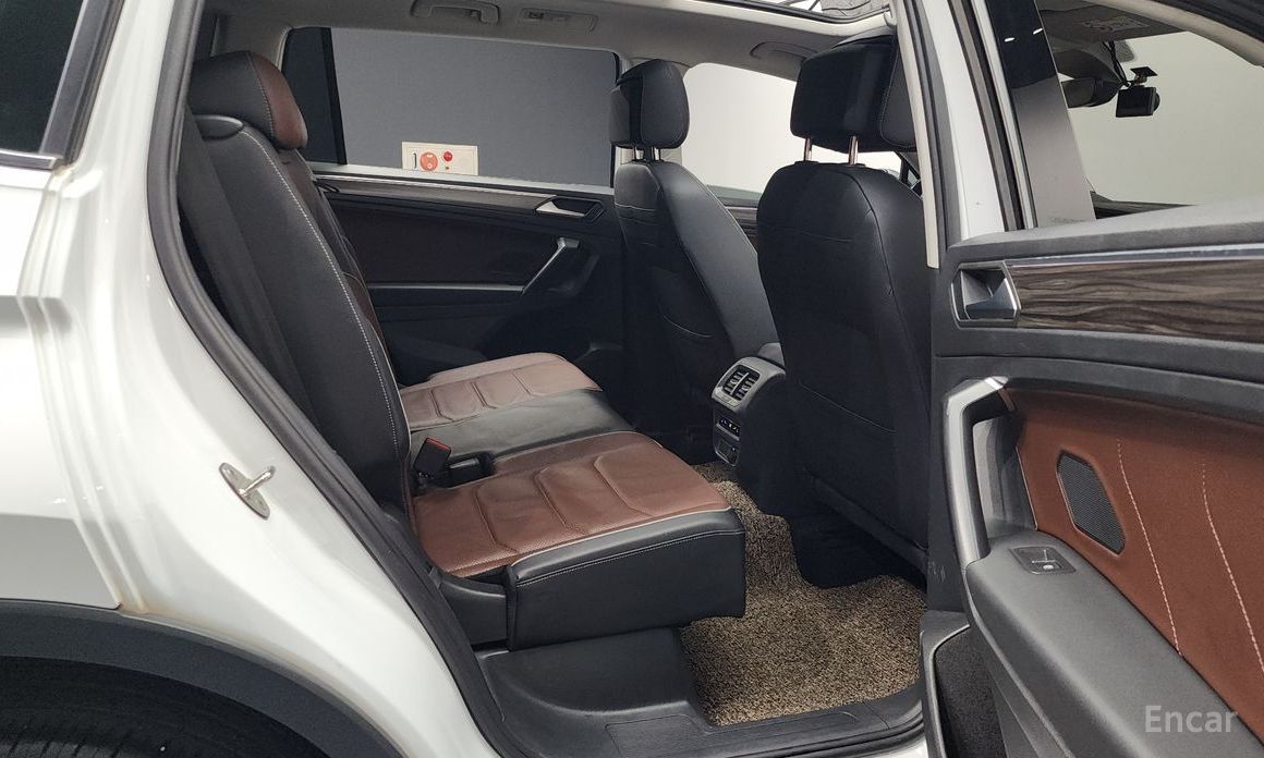 2022 Volkswagen Tiguan II Рестайлинг 2.0 TSI Prestige с пробегом 60 353 км