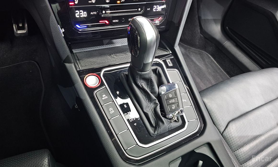 2022 Volkswagen Passat B8 Рестайлинг 2.0 TDI Prestige с пробегом 38 416 км