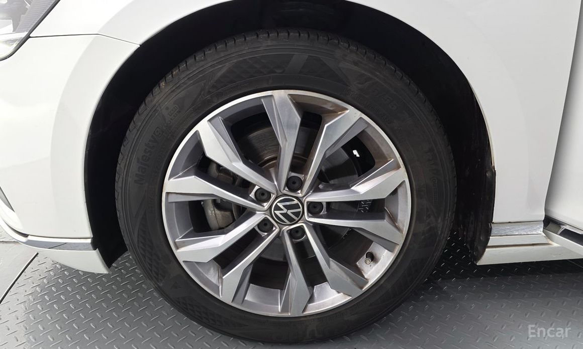 2022 Volkswagen Passat B8 Рестайлинг 2.0 TDI Premium с пробегом 68 798 км
