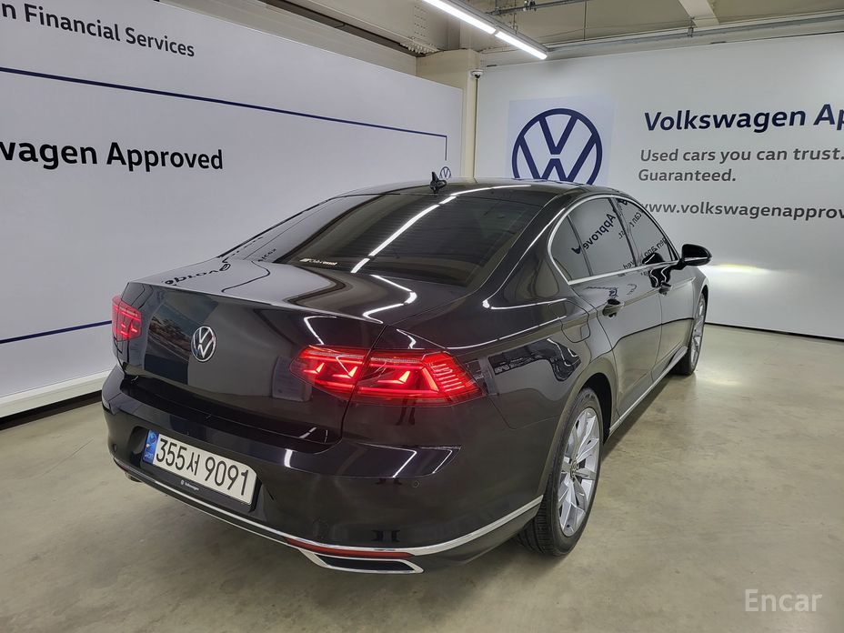 2021 Volkswagen Passat B8 Рестайлинг 2.0 TDI Prestige с пробегом 89 118 км
