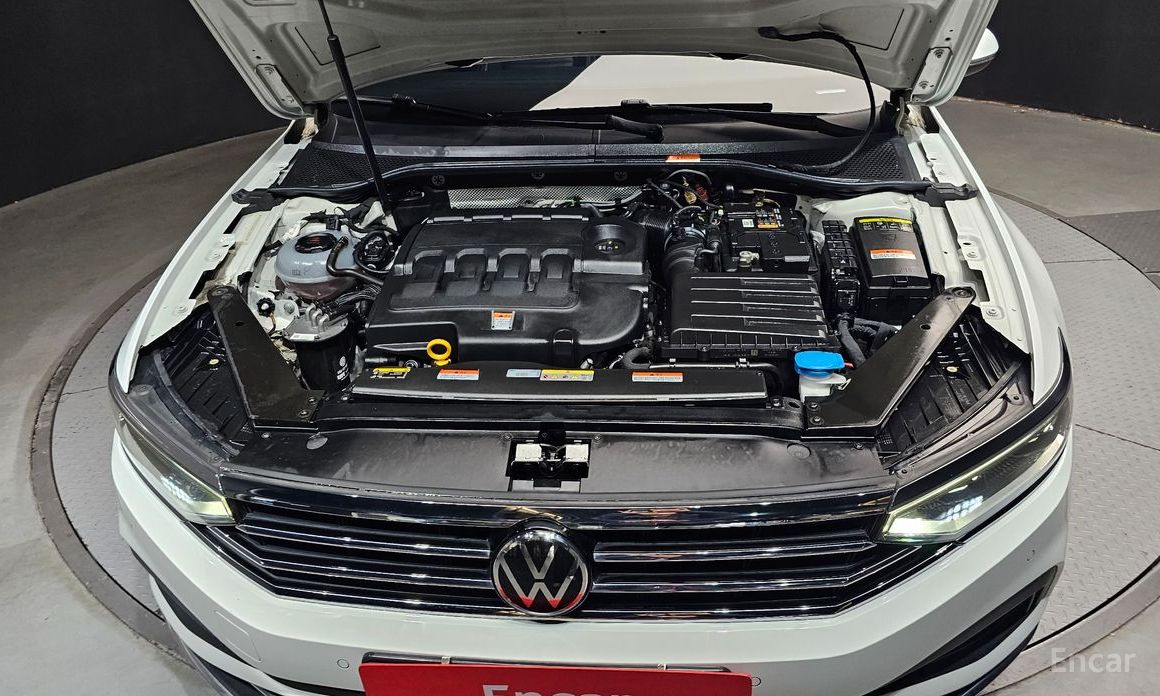 2021 Volkswagen Passat B8 Рестайлинг 2.0 TDI Prestige с пробегом 53 070 км