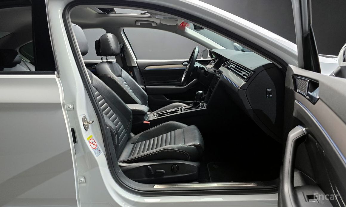 2021 Volkswagen Passat B8 Рестайлинг 2.0 TDI Prestige с пробегом 53 070 км