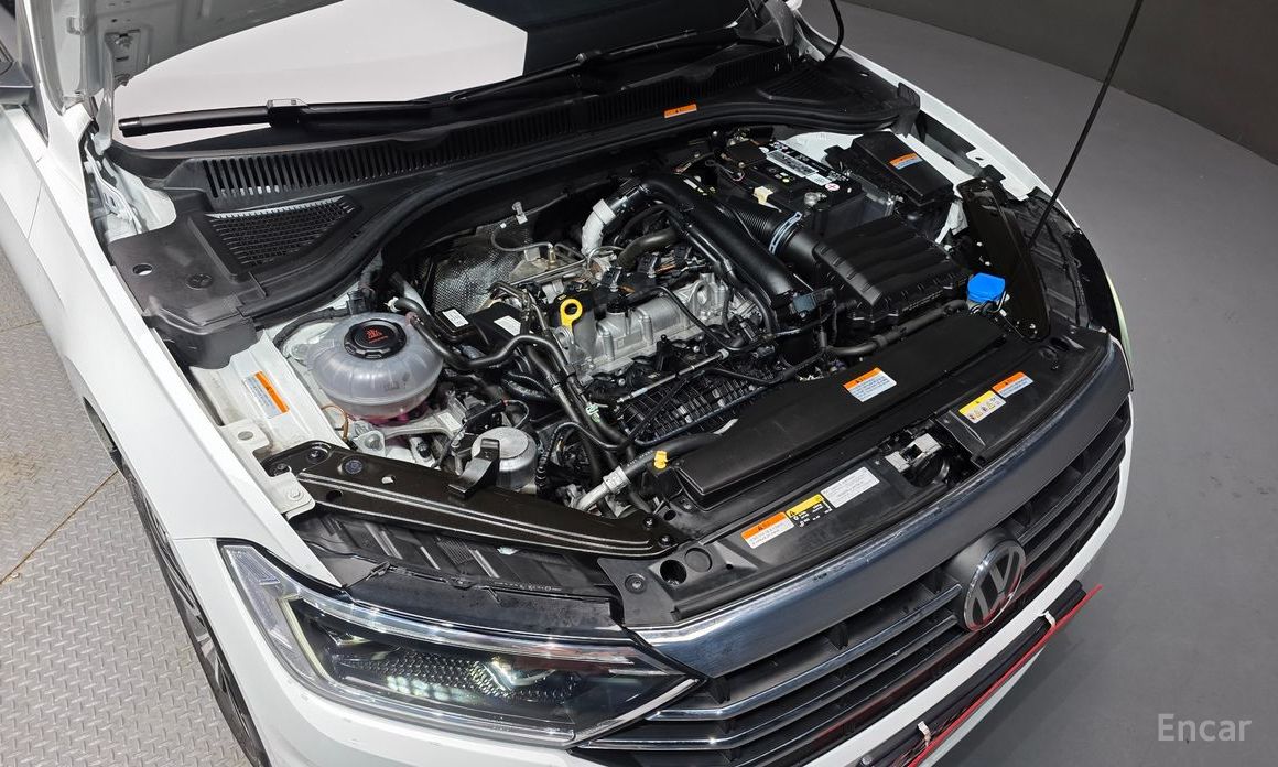 2021 Volkswagen Jetta VII Рестайлинг 1.4 TSI Prestige с пробегом 31 983 км