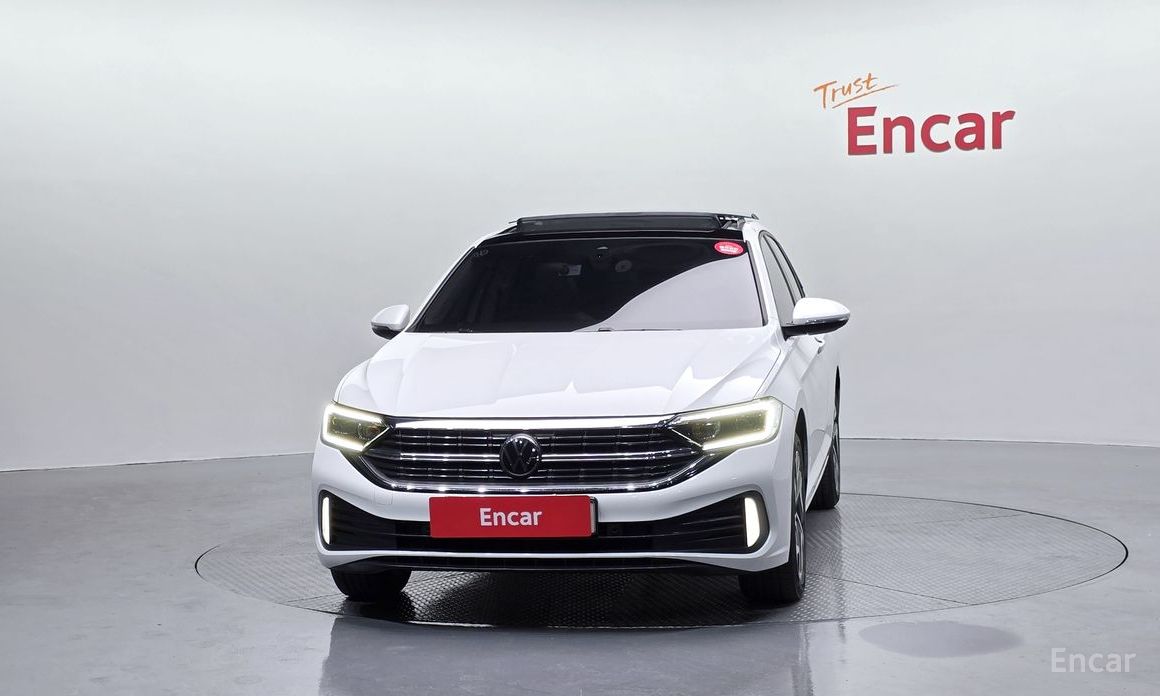 2022 Volkswagen Jetta VII Рестайлинг 1.5 TSI Prestige с пробегом 42 150 км