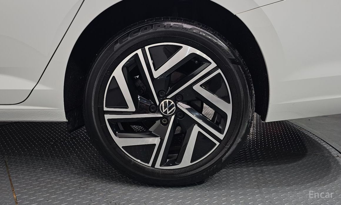 2022 Volkswagen Jetta VII Рестайлинг 1.5 TSI Prestige с пробегом 30 904 км