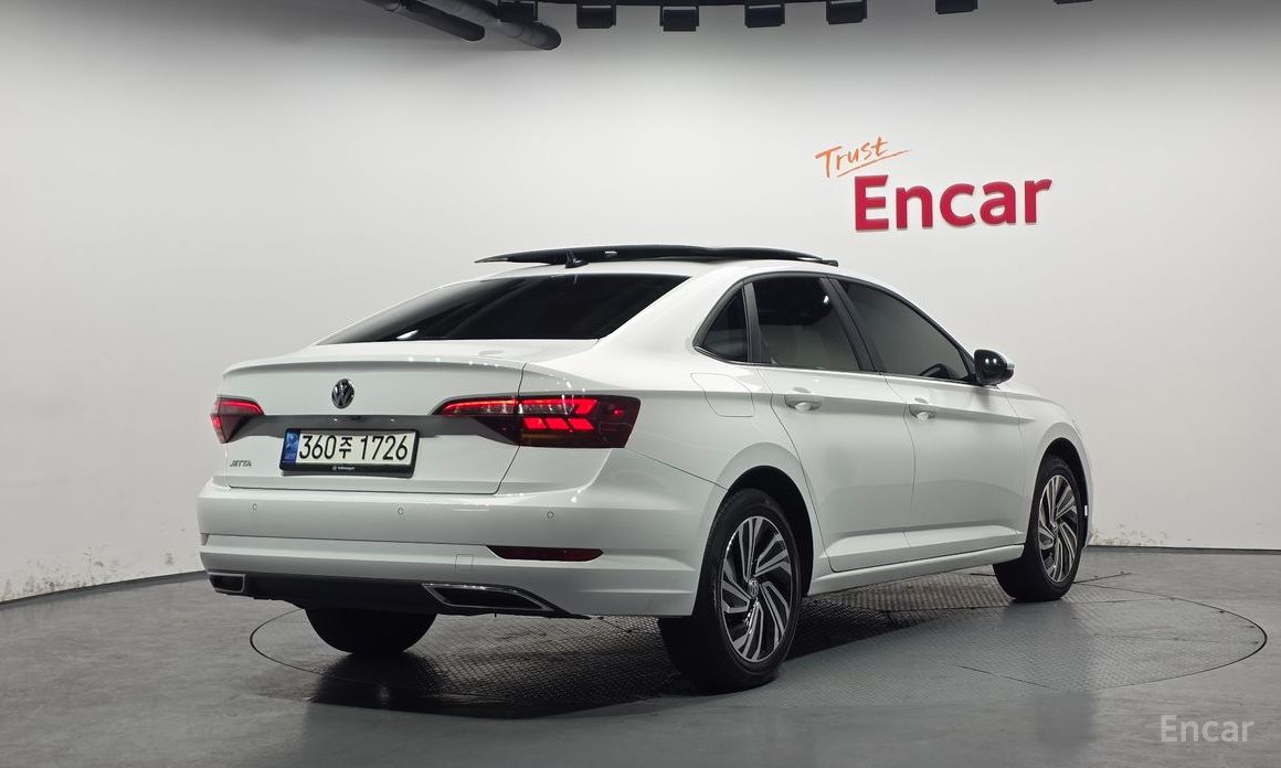 2021 Volkswagen Jetta VII Рестайлинг 1.4 TSI Prestige с пробегом 24 662 км