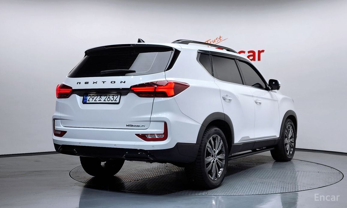 2023 SsangYong Rexton IV Рестайлинг Disel 2.2 4WD The Black с пробегом 34 035 км