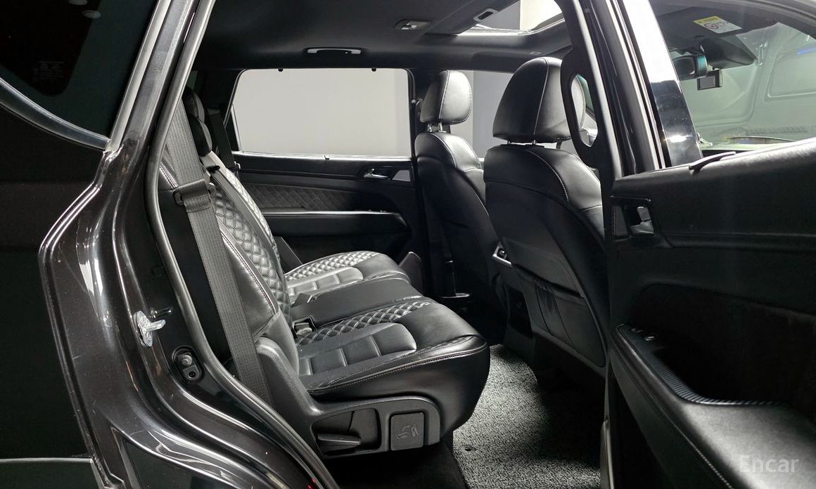 2022 SsangYong Rexton IV Рестайлинг Diesel 2.2 4WD The Black с пробегом 103 215 км
