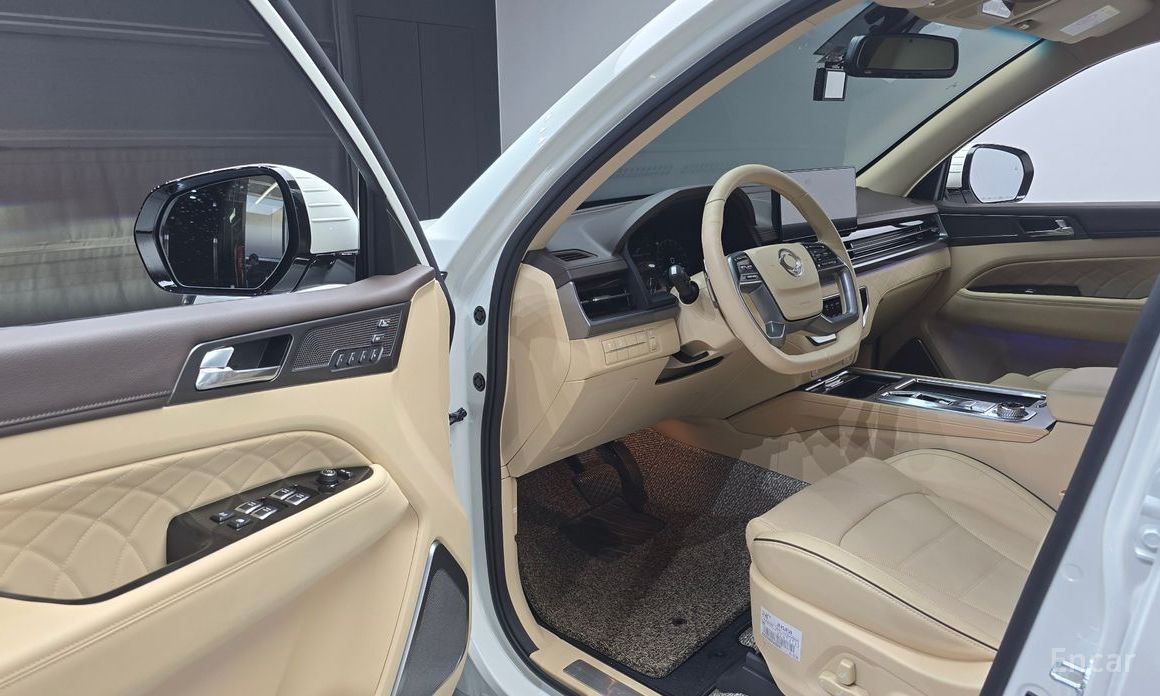 2025 SsangYong Rexton IV Рестайлинг Disel 2.2 4WD Noblesse с пробегом 6 350 км