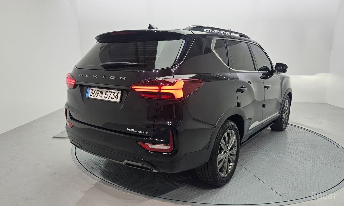 2023 SsangYong Rexton IV Рестайлинг Disel 2.2 4WD The Black с пробегом 98 699 км