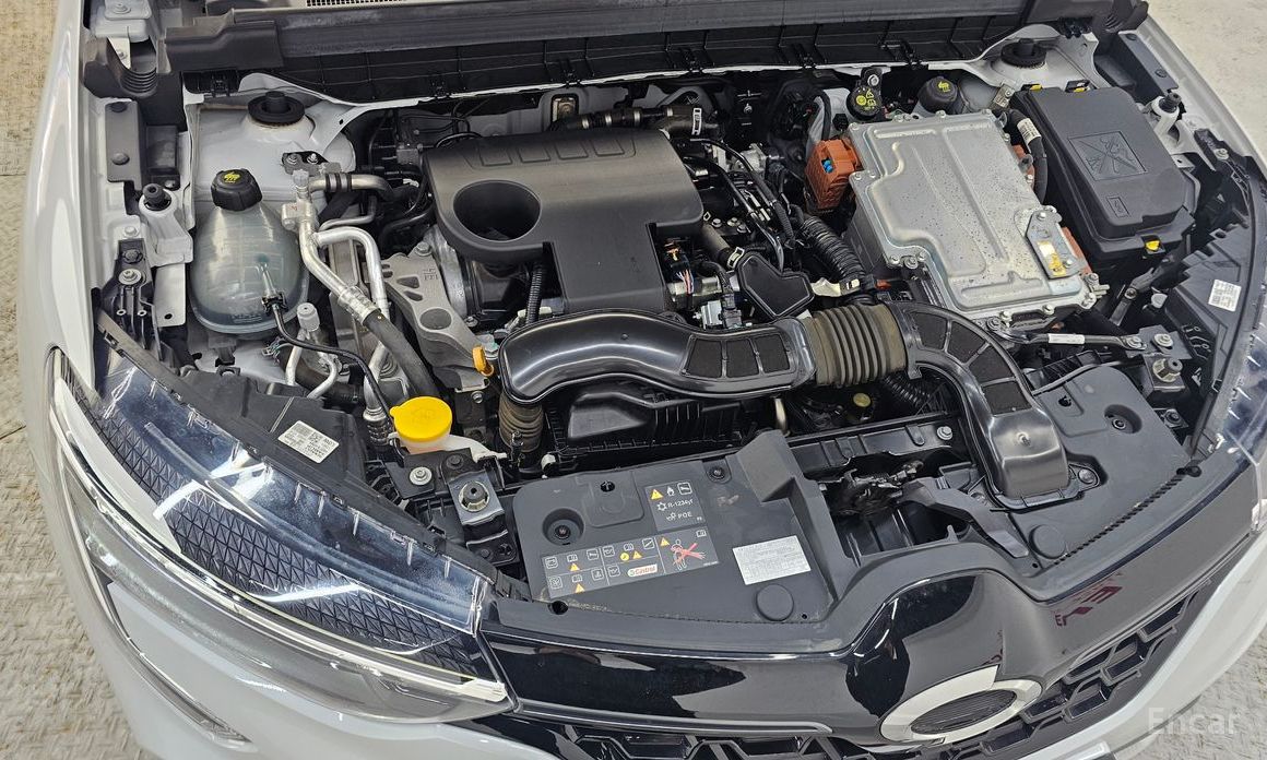 2022 Renault Samsung XM3  1.6 E-TECH Inspire e-shifter с пробегом 48 468 км