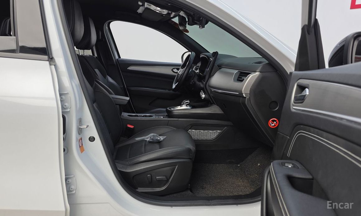 2022 Renault Samsung XM3  1.6 E-TECH Inspire e-shifter с пробегом 48 468 км