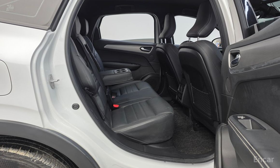 2022 Renault Samsung XM3  1.6 E-TECH Inspire e-shifter с пробегом 48 468 км