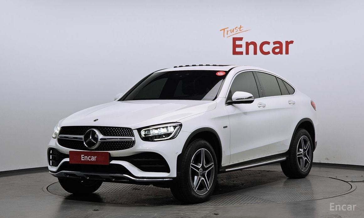 2021 Mercedes-Benz GLC I (X253) Рестайлинг GLC300e 4MATIC Coupe с пробегом 54 472 км