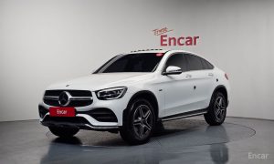 2021 Mercedes-Benz GLC I (X253) Рестайлинг GLC300e 4MATIC Coupe с пробегом 43 089 км