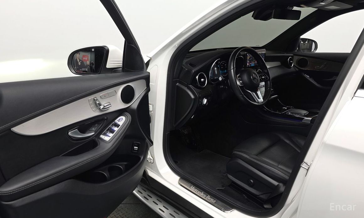 2021 Mercedes-Benz GLC I (X253) Рестайлинг GLC220 d 4MATIC с пробегом 57 982 км