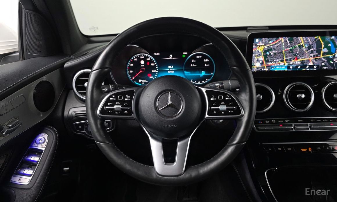 2021 Mercedes-Benz GLC I (X253) Рестайлинг GLC220 d 4MATIC с пробегом 57 982 км