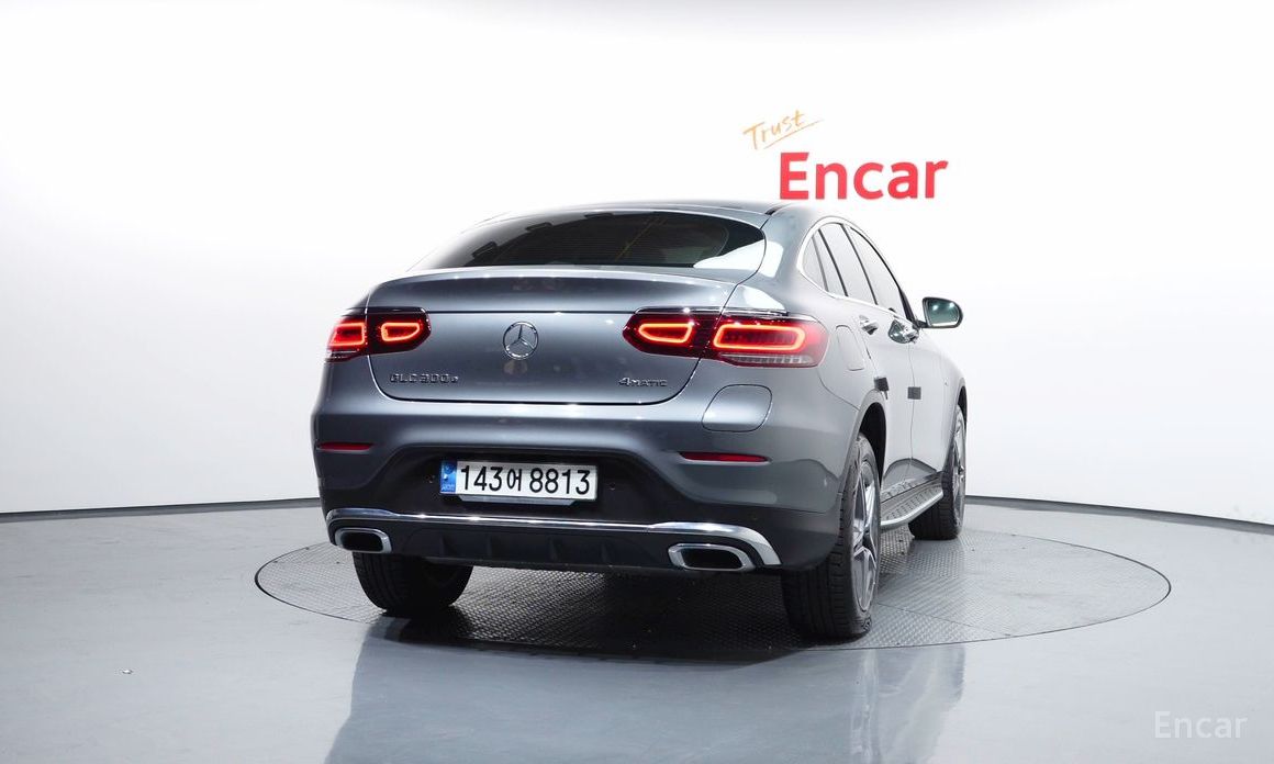 2021 Mercedes-Benz GLC I (X253) Рестайлинг GLC300e 4MATIC Coupe с пробегом 49 015 км