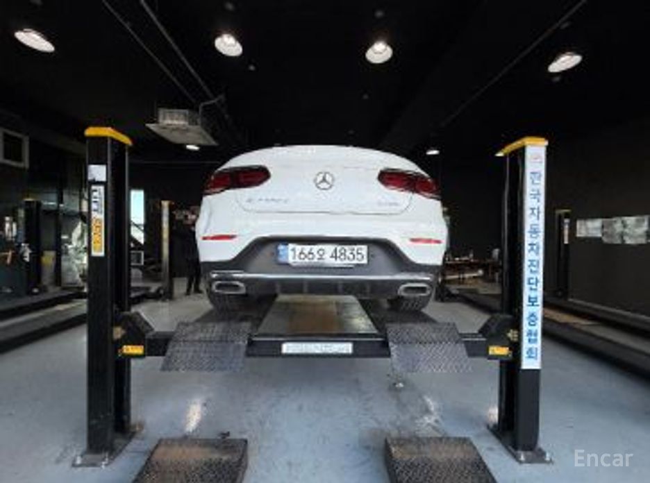 2021 Mercedes-Benz GLC I (X253) Рестайлинг GLC220 d 4MATIC Coupe с пробегом 67 130 км