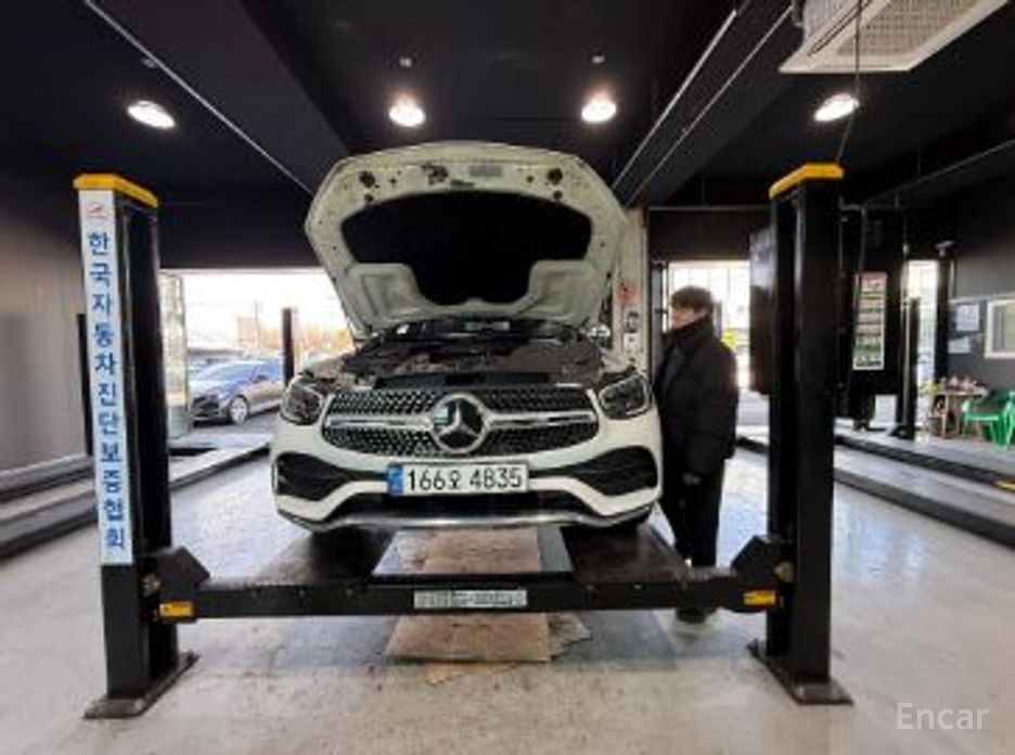 2021 Mercedes-Benz GLC I (X253) Рестайлинг GLC220 d 4MATIC Coupe с пробегом 67 130 км